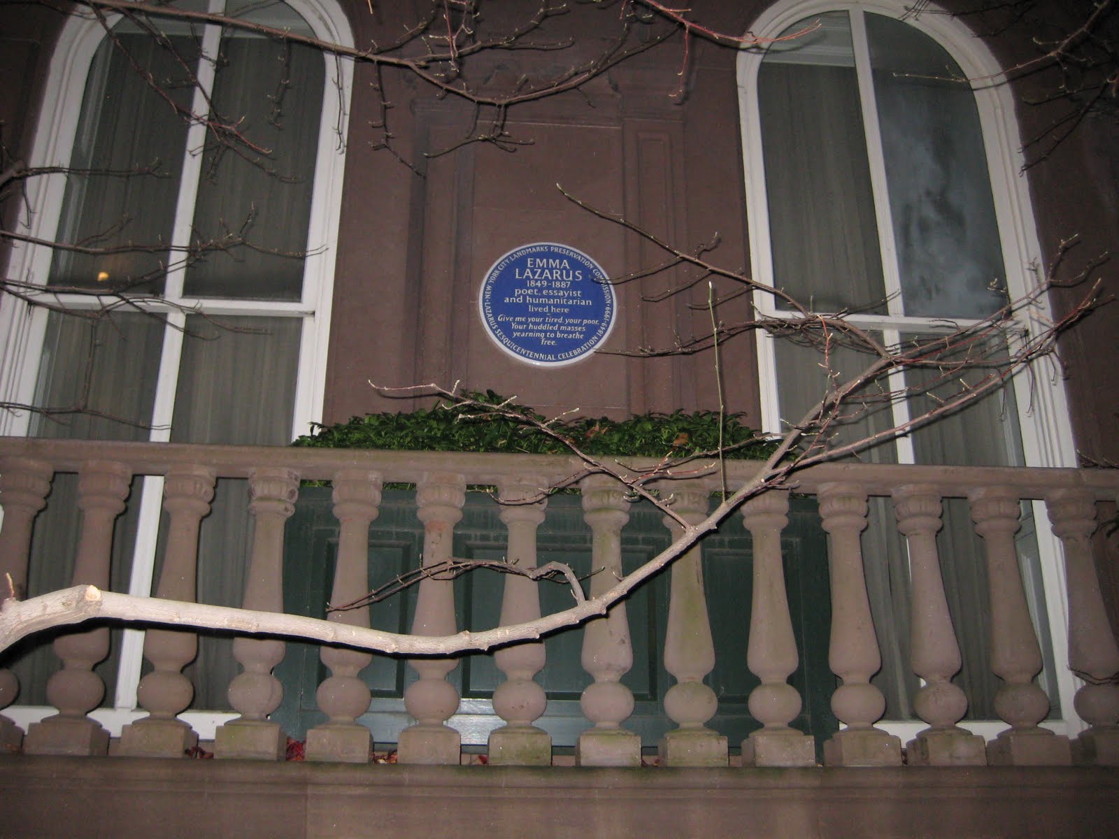 Ghosts-of-New-York-Blog-8a-2011-photo-of-her-ghost-at-14-West-10th-Street